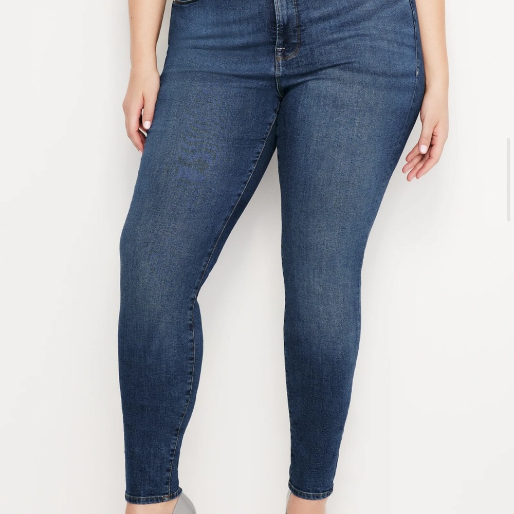 NEW….Good American Blue Skinny Jeans High-Waisted Stretch